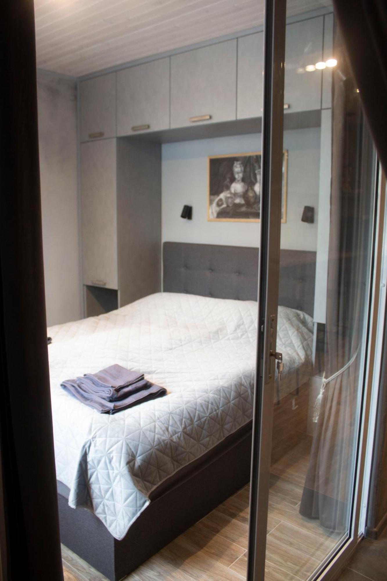 City Center Artmania Apartments Chişinău Esterno foto