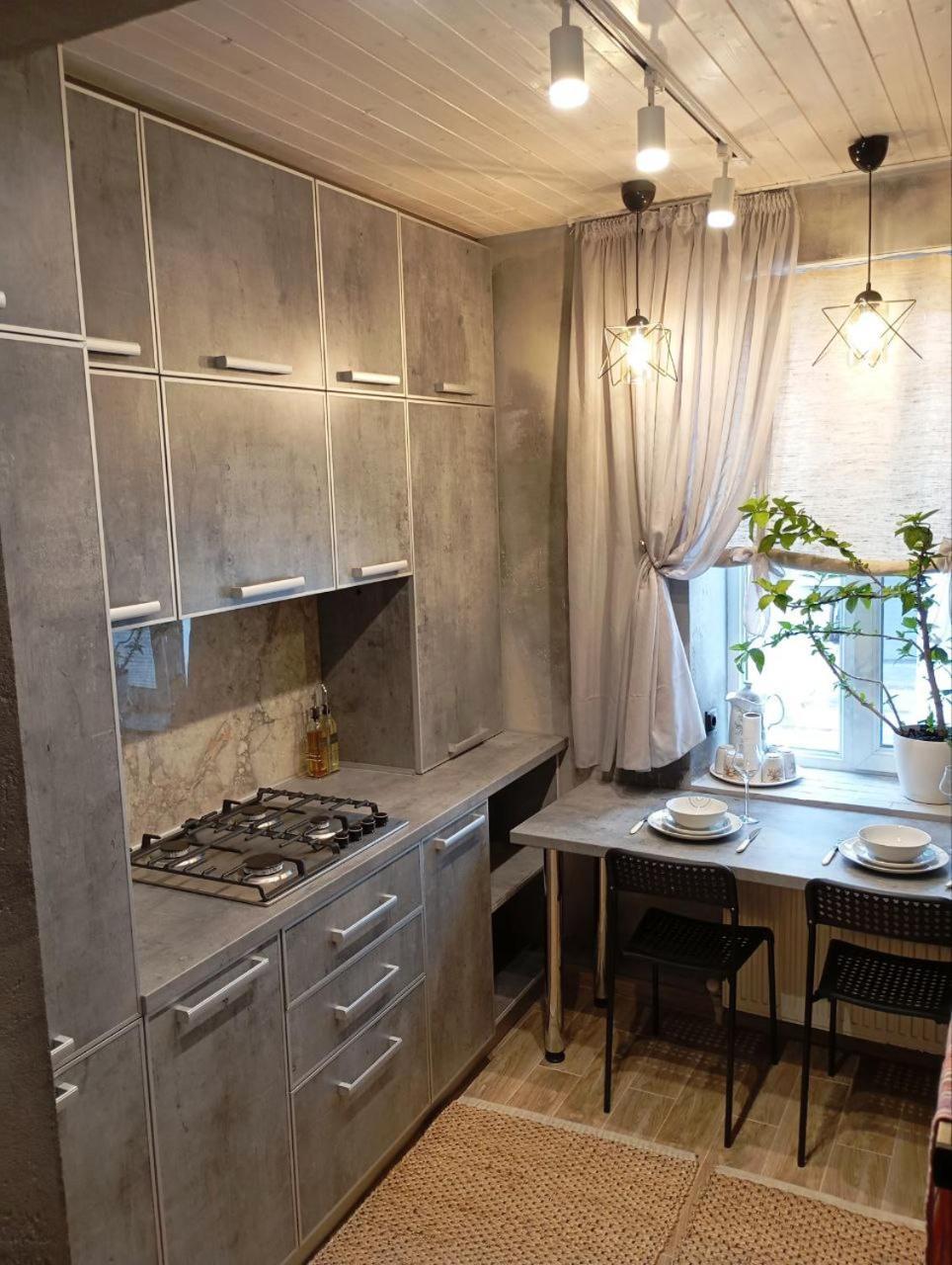 City Center Artmania Apartments Chişinău Esterno foto